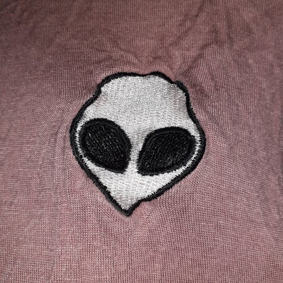 Pink Alien Shirt (M/L) - Picture 3 of 3